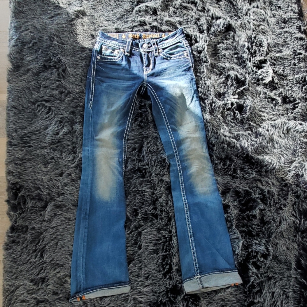 Rock revival Jean's. 33 inch inseam